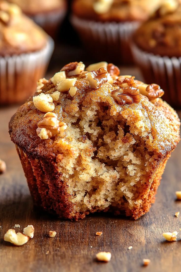 Moist Banana Muffins with Streusel Topping