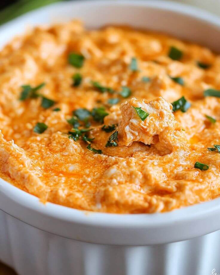 Creamy Hot Buffalo Chicken Dip With Cream Cheese