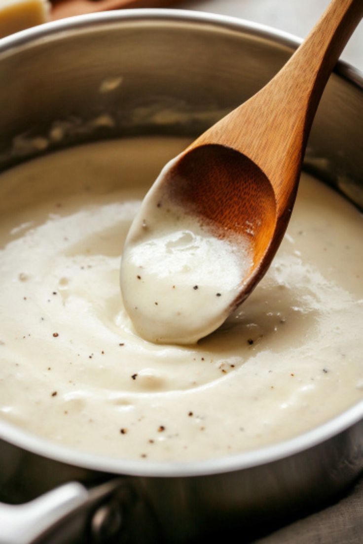 Best Homemade Alfredo Sauce Recipe 3