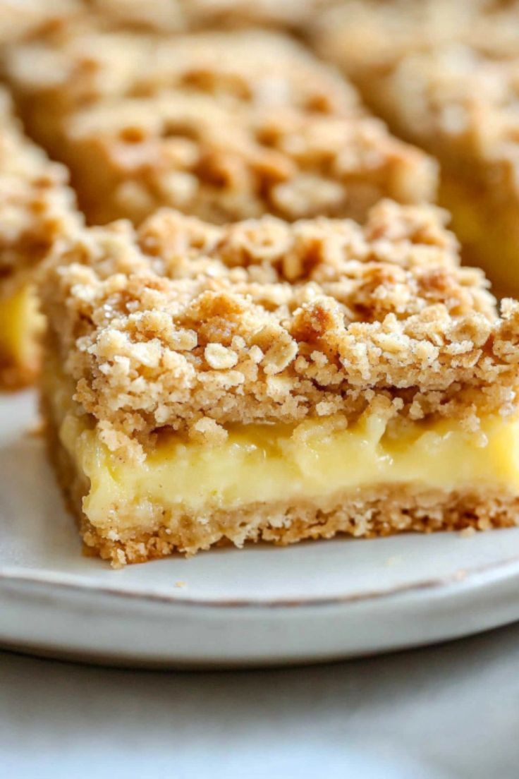 Lemon Oatmeal Crumble Bars 1