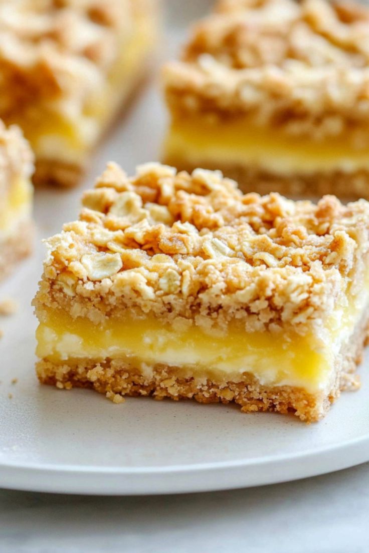Lemon Oatmeal Crumble Bars