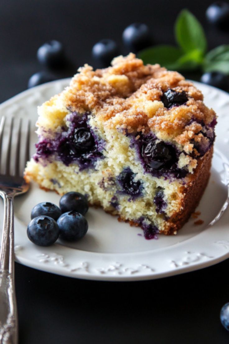 Easy Blueberry Buckle Cake