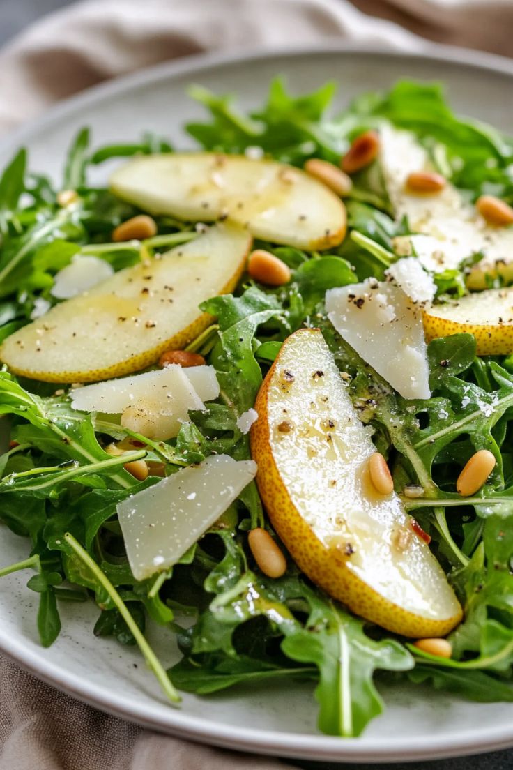 Pear and Arugula Salad with Honey Vinaigrette