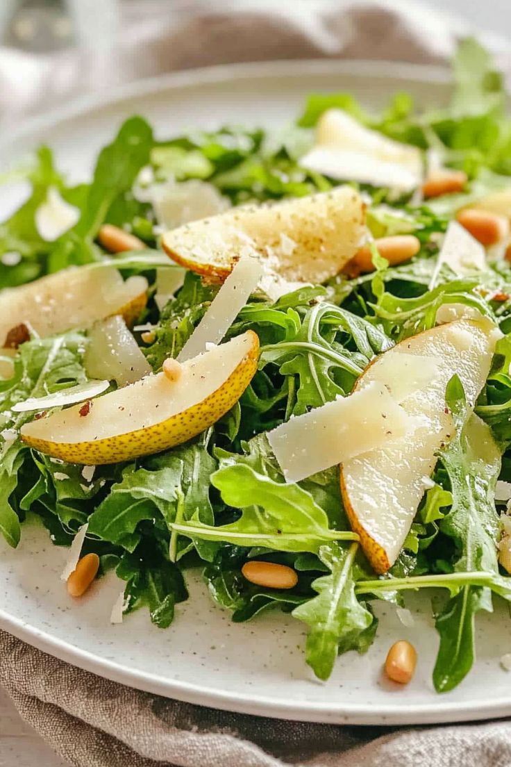 Pear and Arugula Salad with Honey Vinaigrette