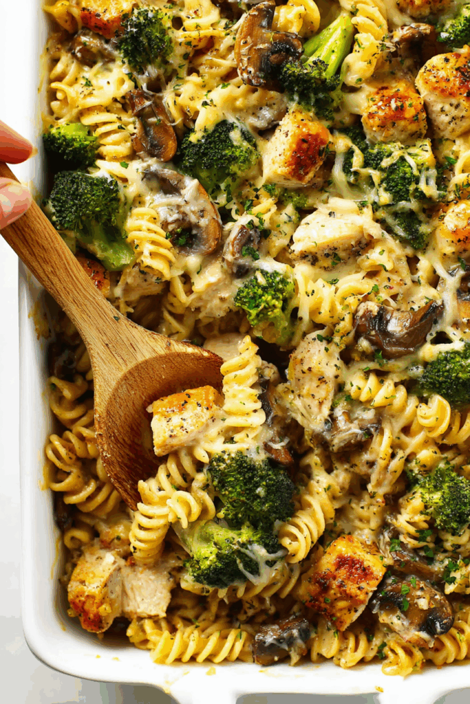 Broccoli & Chicken Pasta Bake (Lightened-Up Version) Broccoli & Chicken Pasta Bake (Lightened-Up Version)
