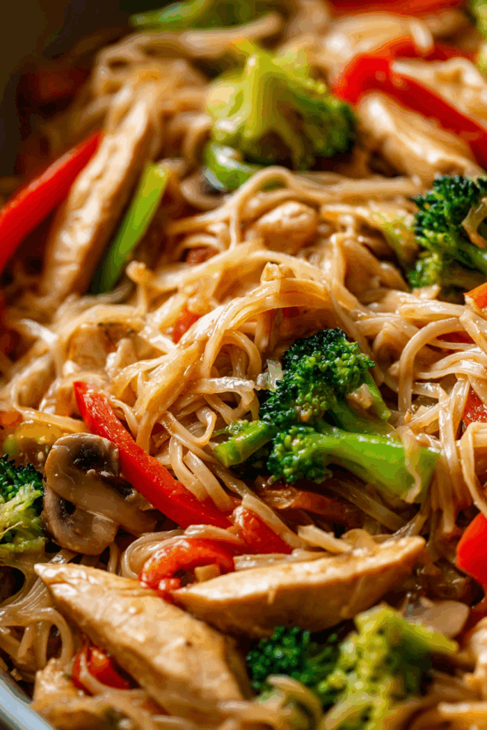 Chicken Stir Fry with Rice Noodles Chicken Stir Fry with Rice Noodles