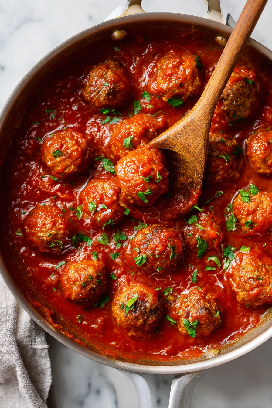 The Perfect Italian Meatballs with Homemade Marinara The Perfect Italian Meatballs with Homemade Marinara