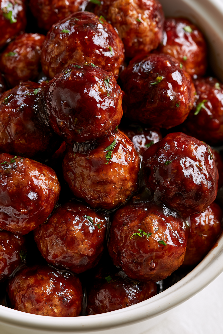 The Best Sweet & Spicy Slow Cooker Meatballs Recipe The Best Sweet & Spicy Slow Cooker Meatballs Recipe